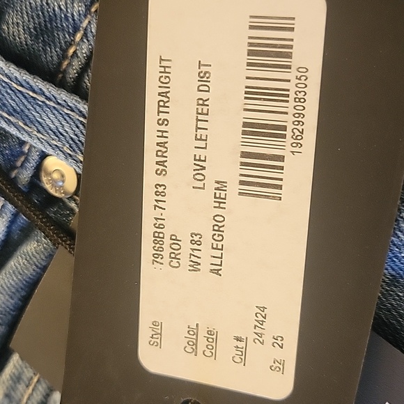 PAIGE - Picture 5 of 11